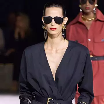Τα γυαλιά ηλίου Saint Laurent που θα φορέσετε την άνοιξη