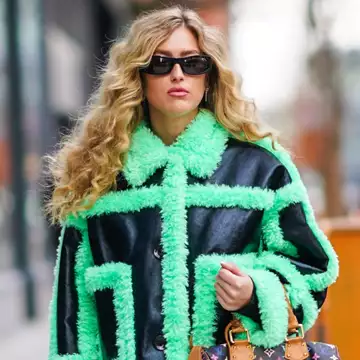 Πόσο 2024 είναι η γκαρνταρόμπα σας;