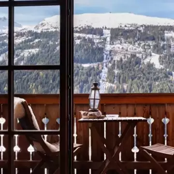 Απόδραση στις γιορτές | Τα καλύτερα ξενοδοχεία και ξενώνες για μαγικές χειμωνιάτικες διακοπές