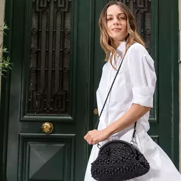 Spotted in the City | Τρία outfits για την πόλη με την εκλεπτυσμένη φινέτσα της LOLA