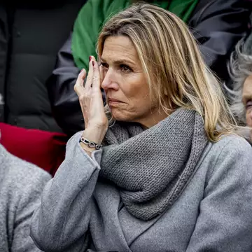 H συγκίνηση της βασίλισσας Maxima στην αποφοίτηση της κόρης της από τη στρατιωτική σχολή