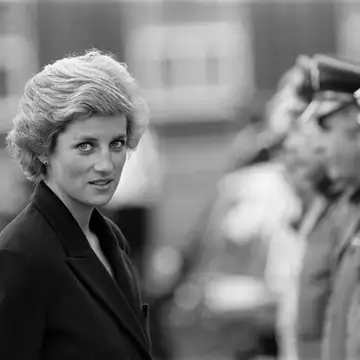 Πριγκίπισσα Diana | Ο αδερφός της δημοσίευσε σπάνιες φωτογραφίες με αφορμή την επέτειο του θανάτου της