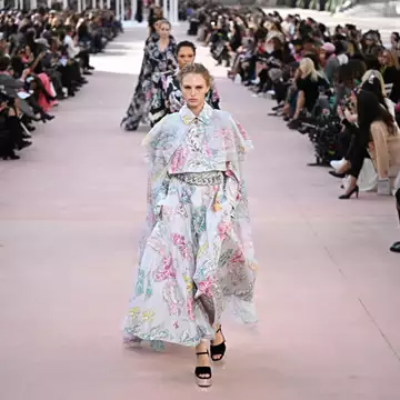 Η Chanel ταξιδεύει στη Λίμνη Κόμο για την Cruise 2025/26