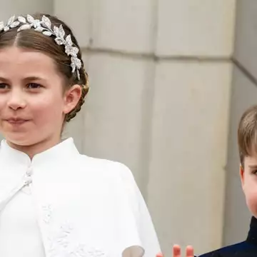 Γιατί η πριγκίπισσα Charlotte θα είναι ενεργό μέλος της βασιλικής οικογένειας ενώ ο πρίγκιπας Louis όχι