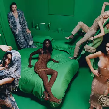 Η νέα καμπάνια της Diesel δοκιμάζει τα όρια της φιλοξενίας