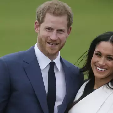 Πρίγκιπας Harry | Το μυστικό μήνυμα στο καπέλο που επέλεξε για την έξοδο με τη Meghan Markle