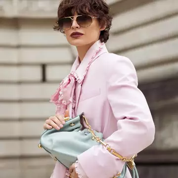 Καλοκαίρι 2025 | Αυτές οι τσάντες έχουν τα πιο ωραία χρώματα