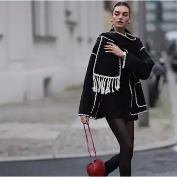 To micro trend των "Scoats" και πώς θα το φορέσετε