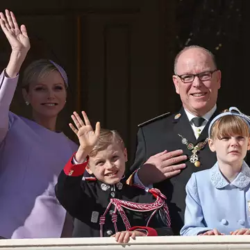 Ξαφνική αλλαγή σχεδίων για την πριγκίπισσα Charlene και τα παιδιά της | Γιατί ακύρωσε το επίσημο ταξίδι τους στην Ιαπωνία