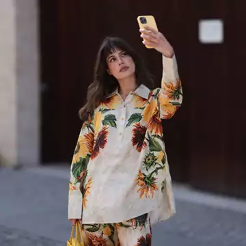 Τα arty floral στο ντύσιμο του καλοκαιριού