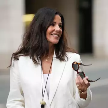 "Εξωφρενικά χαμηλά ενοίκια!": Aυτή η ηλιόλουστη ελληνική πόλη εξυμνείται από τους Γάλλους