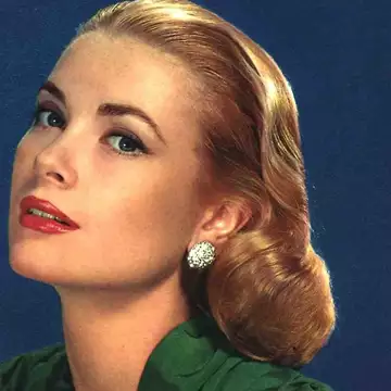 Τα αγαπημένα κραγιόν των πιο stylish royals