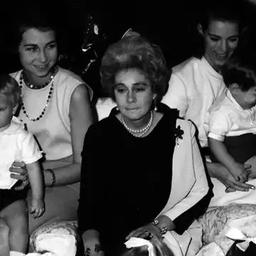 Γιατί η γιαγιά της βασίλισσας Σοφίας δεν παρευρέθηκε στον γάμο της με τον Χουάν Κάρλος; Η ηχηρή απουσία που παραλίγο να τα καταστρέψει όλα