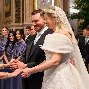 Θεοδώρα | Το πέπλο του γάμου της έχει φορεθεί από 4 βασίλισσες