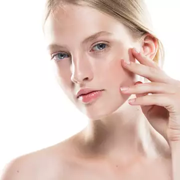 Το πανάρχαιο στοιχείο που λειαίνει τις ρυτίδες