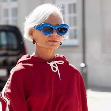 Turning Grey | 3 τρόποι να κάνετε μια ομαλή μετάβαση στα γκρίζα μαλλιά