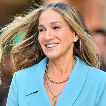 Sarah Jessica Parker | Το γαλλικό lip gloss που έχει πάντα μαζί της