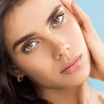 Οι καλύτερες συσφικτικές μάσκες προσώπου για μετά τα 50