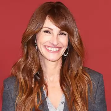 Η Julia Roberts βρήκε το καλύτερο primer για γυναίκες άνω των 50