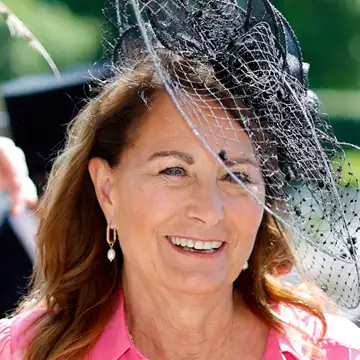 Carole Middleton | Η ιδιαίτερη δίαιτα που ακολουθεί η μητέρα της Kate Middleton είναι ιδανική για εσάς αν περάσατε τα 50