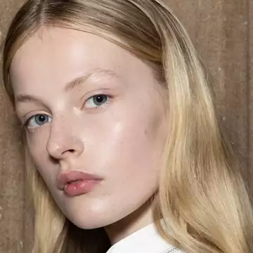 Αυτό είναι το κραγιόν που θα φορεθεί όσο κανένα άλλο το φθινόπωρο