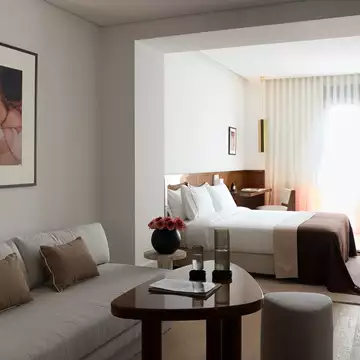 Hotel News | 3 νέες προτάσεις για πολυτελές staycation στην "καρδιά" της πόλης