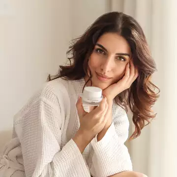 Το "Νῆμα" της αντιγήρανσης | Η Ελληνική well-aging σειρά της Ariadne Athens που αξίζει την προσοχή σας