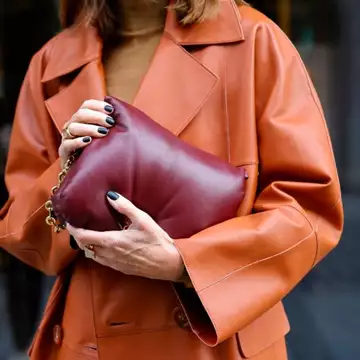 Το μανικιούρ που υιοθετούν ξανά και ξανά οι πιο κομψές γυναίκες τώρα