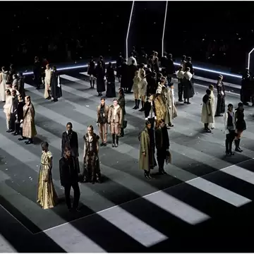 H Dior Fall - Winter 2025-26 εξερευνά την ιδέα της μεταμόρφωσης