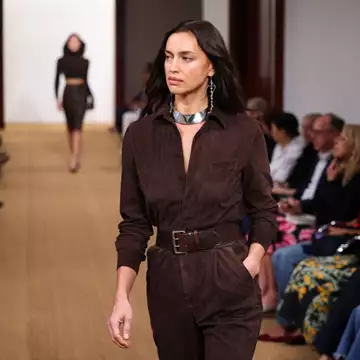 Το διαχρονικό glamour της Ralph Lauren Fall /Holiday 2024
