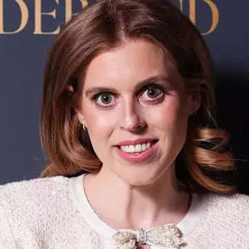 Με τι ασχολείται η πριγκίπισσα Βεατρίκη; Η επιτυχημένη καριέρα της μακριά από το παλάτι του Μπάκιγχαμ