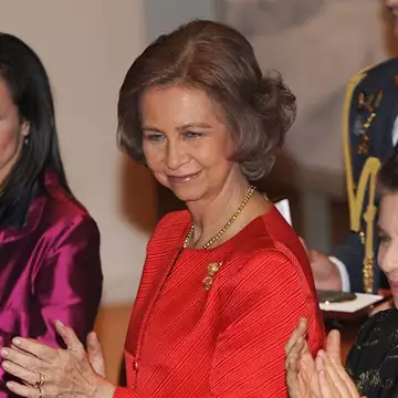 Βασίλισσα Σοφία | Ποια γυναίκα είναι η "σιωπηλή σκιά" της;