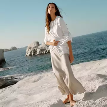 H νέα καμπάνια της Falconeri φωτογραφήθηκε στη Μήλο