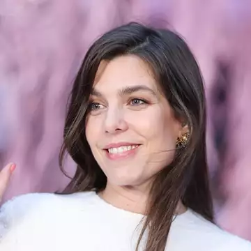 Charlotte Casiraghi | Για ποιον λόγο συνάντησε τη μητέρα του πρώην συζύγου της στο Παρίσι;