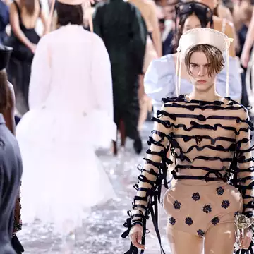 Πώς ο Jean Paul Gaultier κρατά τη μαγεία της haute couture ζωντανή