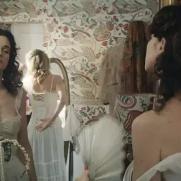 Το "Η Τζέιν Όστεν με Κατέστρεψε" φέρνει πίσω τα rom-com που χρειαζόμασταν