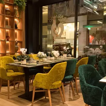 Barmou Kolonaki | Απολαυστικό dinner με φίλους στην καρδιά της Αθήνας