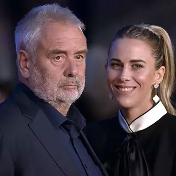 Luc Besson όπως λέμε Geοrge Clooney | Ερωτευμένος με δυναμική δικηγόρο ο 66χρονος σκηνοθέτης