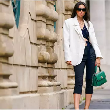 Capri obsession | Πώς θα φορέσετε το "It" παντελόνι του καλοκαιριού