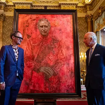 Βασιλιάς Κάρολος | Ο δημιουργός του πολυσυζητημένου πορτρέτου του στις πρώτες του δηλώσεις μετά τον ντόρο που προκλήθηκε