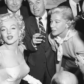 Όταν η Marilyn Monroe συνάντησε τη βασίλισσα Ελισάβετ στο Λονδίνο