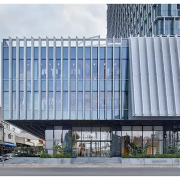 50 χρόνια Zara | H ιστορία του brand που αγαπούν οι Ελληνίδες