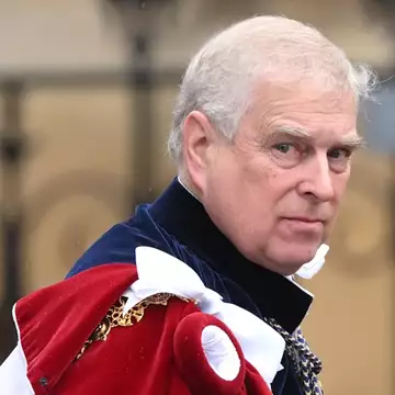 Πρίγκιπας Andrew | Θα είναι ο νέος γείτονας του εξόριστου βασιλιά Χουάν Κάρλος στο Άμπου Ντάμπι;