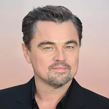 Ο Leonardo DiCaprio τιμά τον Robert Redford στο κόκκινο χαλί