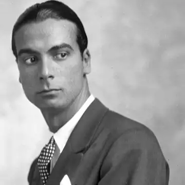 Cristóbal Balenciaga | Η αινιγματική προσωπικότητα ενός ιδιοφυούς σχεδιαστή