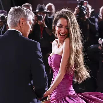 Αmal Clooney | Η γυμναστική που ακολουθεί είναι η πιο αποτελεσματική για κάθε γυναίκα άνω των 45