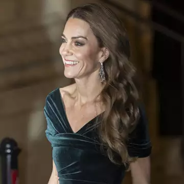 Η Kate Middleton λύνει το μυστήριο με τα ξανθά της μαλλιά | Τι αποκάλυψε για την αμφιλεγόμενη αλλαγή