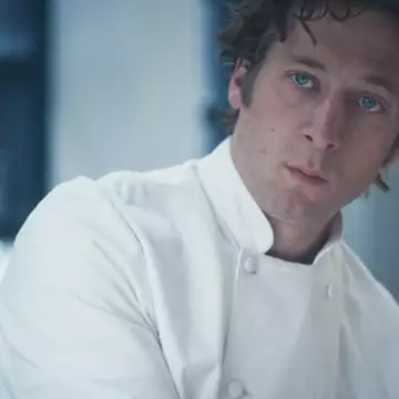 The Bear | H βραβευμένη με Emmy σειρά του Christopher Storer επιστρέφει με 5ο κύκλο