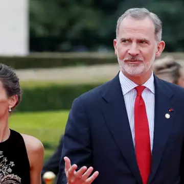 Βασιλιάς Felipe & Βασίλισσα Letiza | Το κρυφό μήνυμα πίσω από τα νέα βασιλικά πορτρέτα τους