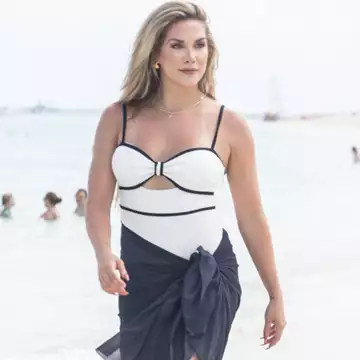 Τα μίνιμαλ μαγιό είναι αυτά που θα δοκιμάσουμε πρώτα το καλοκαίρι